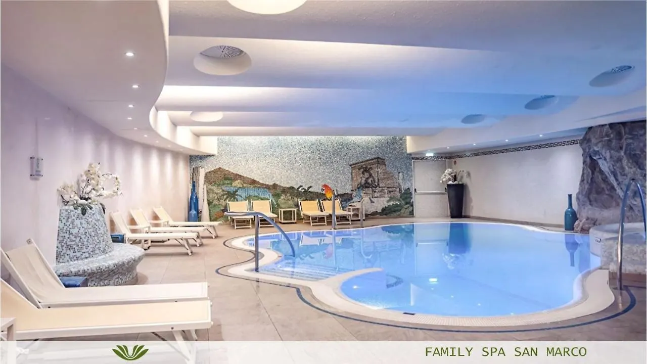Dependence Del Parco Hotel Porlezza 4*,  Italy
